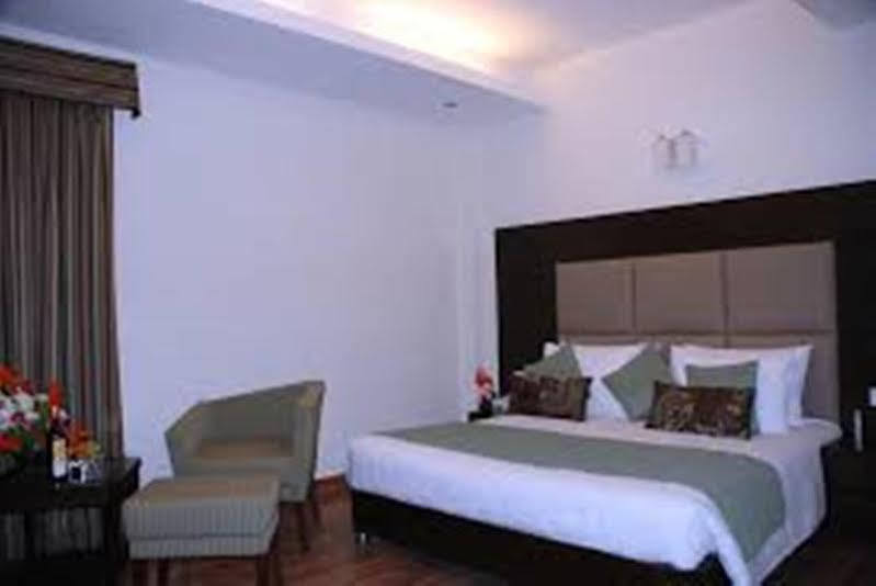 Jht Hotels New Delhi Eksteriør billede