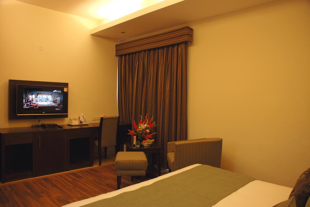 Jht Hotels New Delhi Eksteriør billede